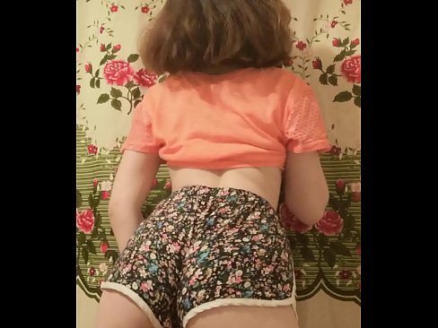 ❤️ Sexy mladá kočka svléká šortky před kamerou. ❤❌ Kvalitní sex u porna cs.novoporn.ru